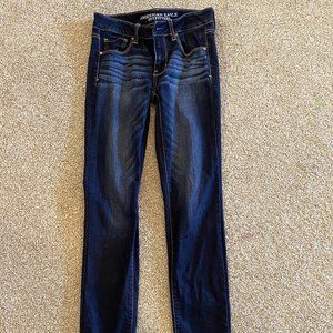 American Eagle Outfitters Low Rise, Skinny, Super Stretch Jeans/Size 4 Long